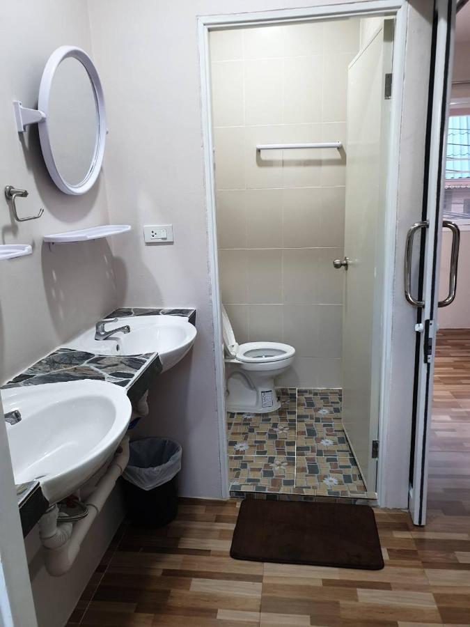 Sairee Center Guest House 코타오 외부 사진